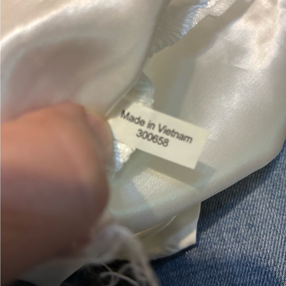 Lot of 2 Authentic Coach Dust Bags White Drawstring Storage Bags Large & Medium - Picture 2 of 2